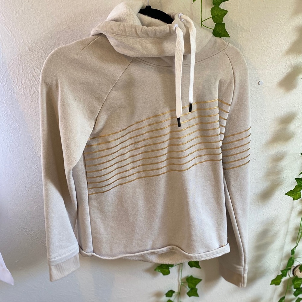 Under Armour hoodie